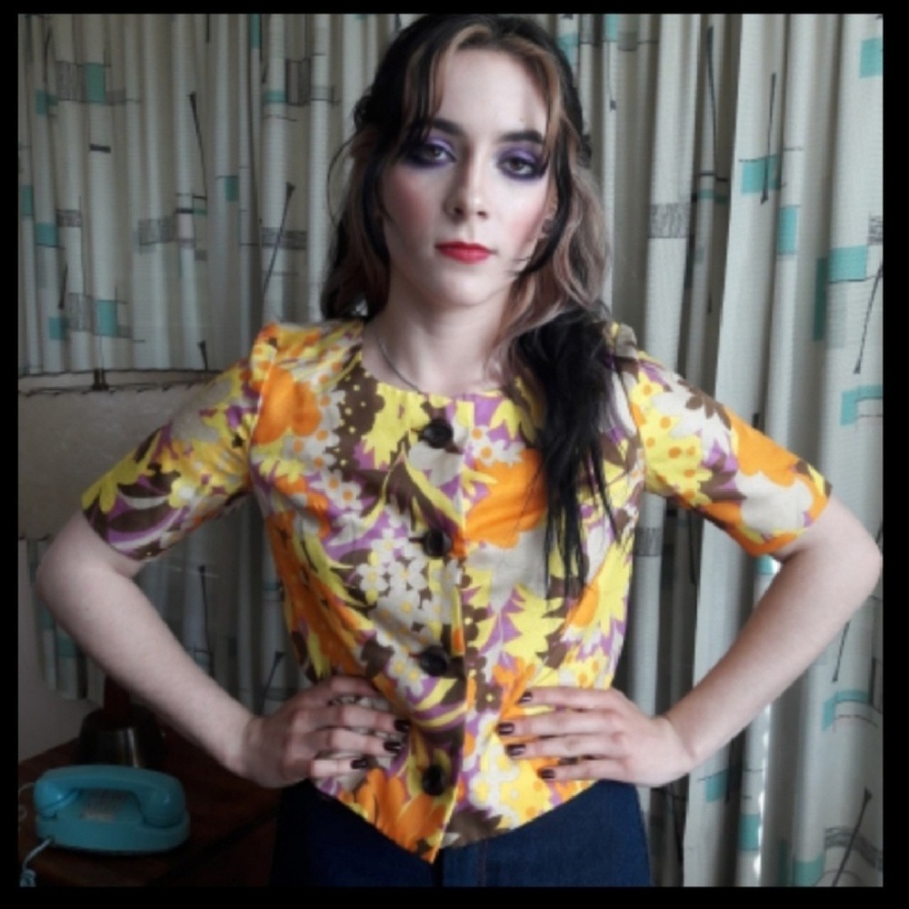 Psychadelic 60s floral suit jacket top